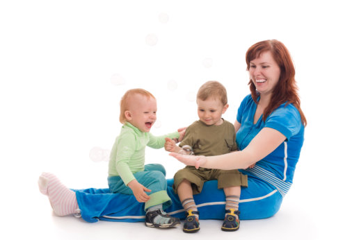 Top 5 Pros of Hiring a Nanny for Parent and Child 